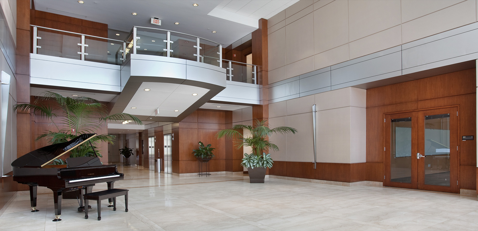 Shady Grove Medical Pavilion lobby