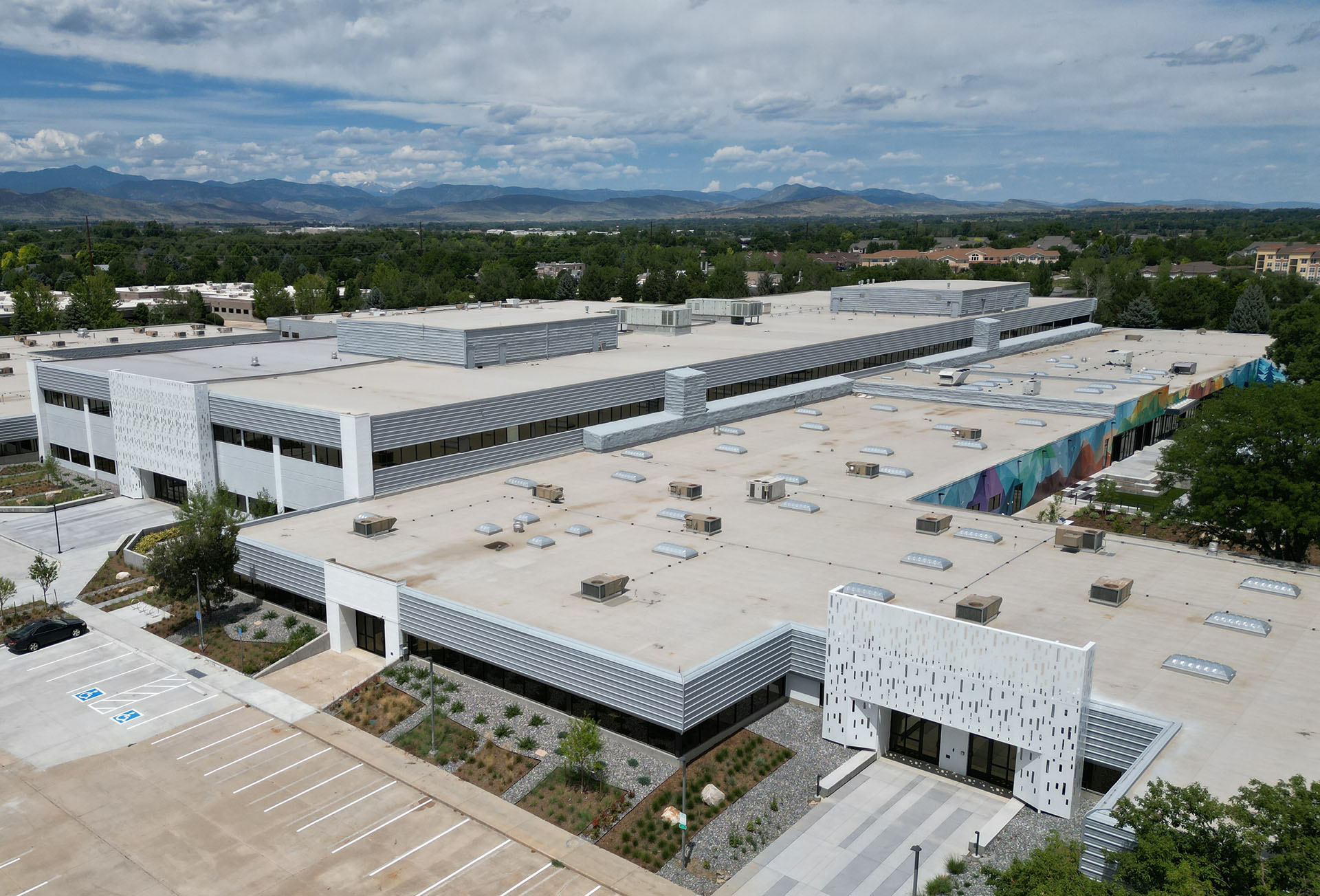 Maxval Tech Center MAX Technology Center - Broe Real Estate Group